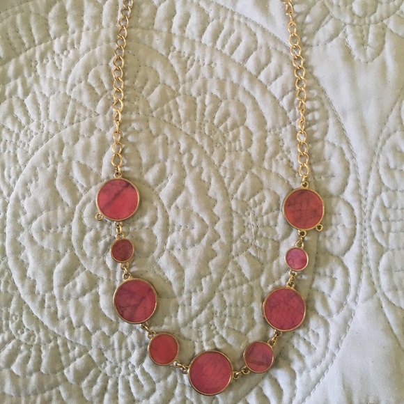 Pink & gold colored necklace - Picture 1 of 2